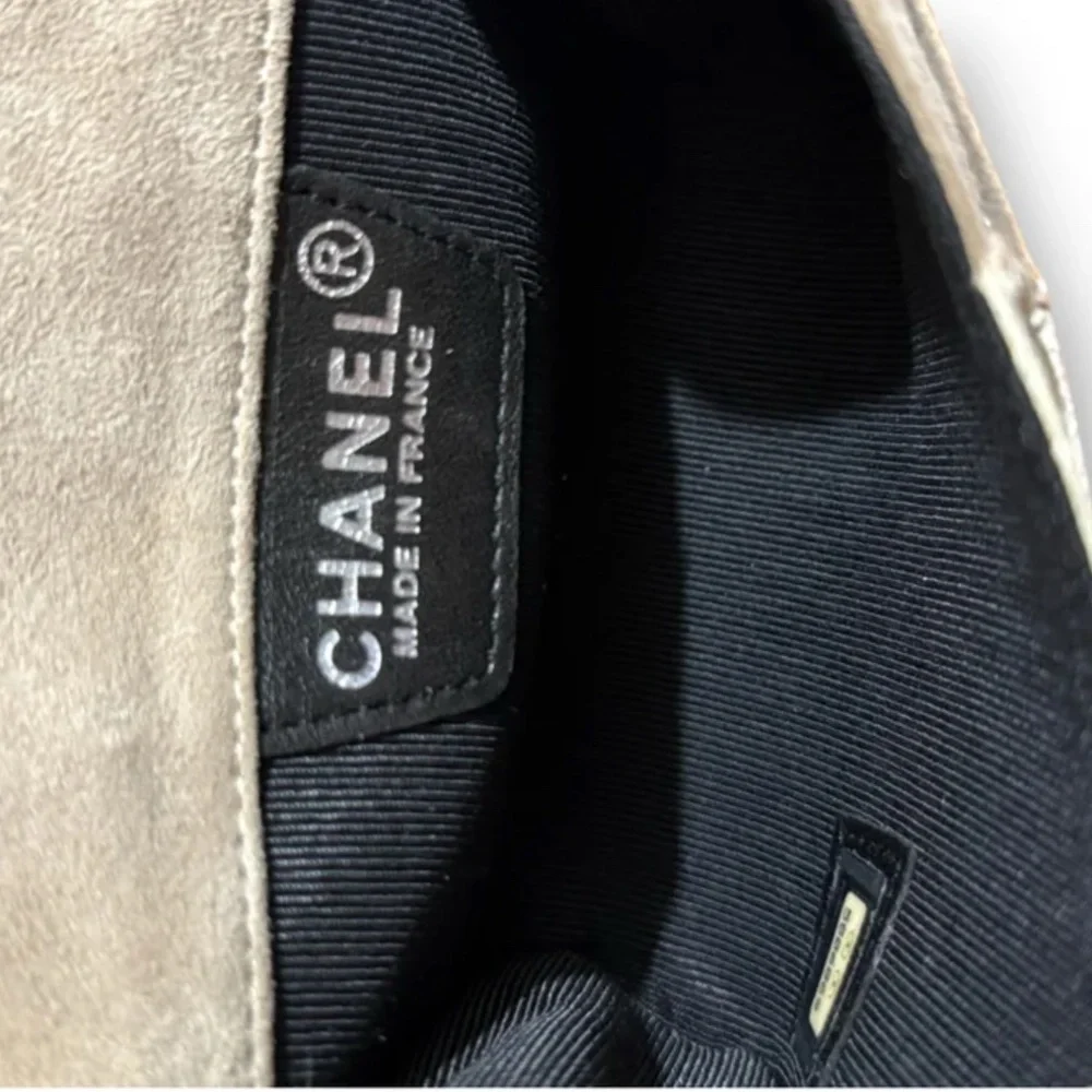 AUTH CHANEL PATCHWORK SUEDE MINI BAG CRYSTAL CC SILVER CHAIN RARE VINTAGE BOHO - Picture 9 of 17